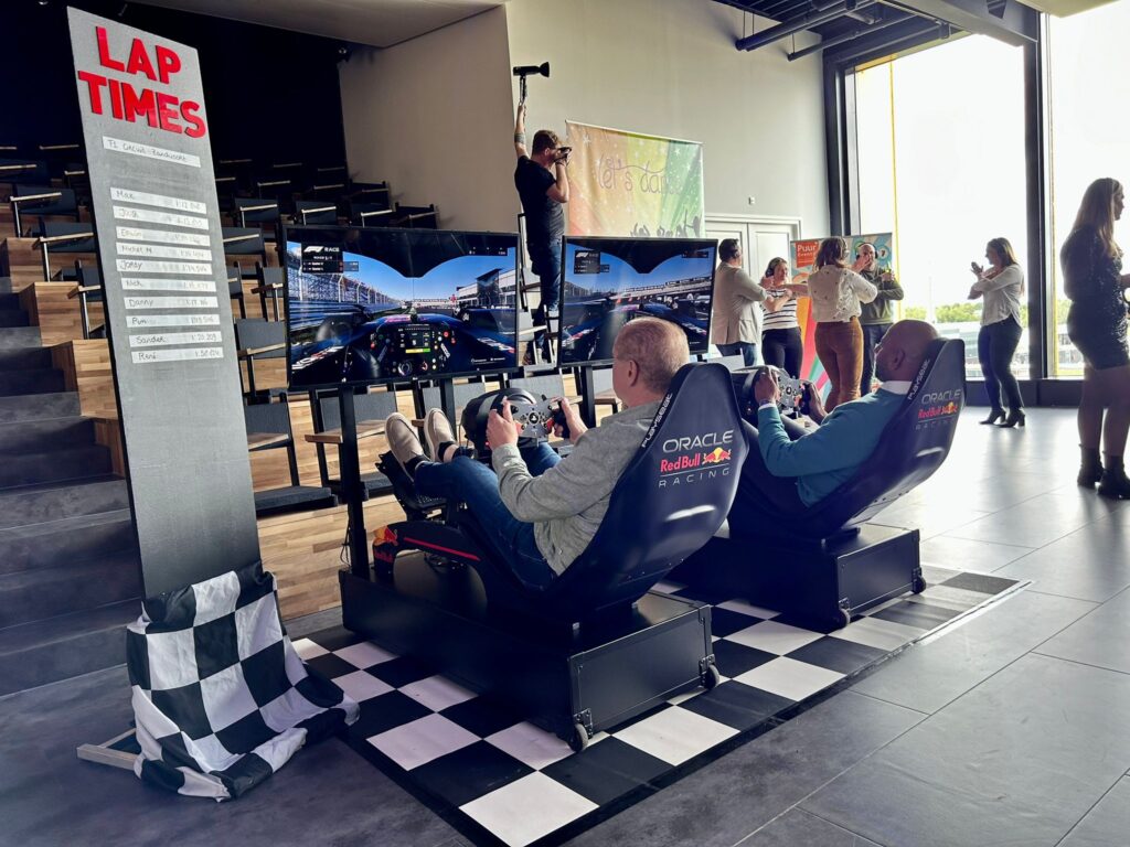 2x F1 Race Sim Red Bull