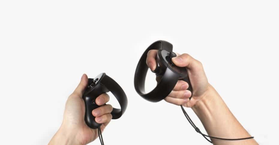 Oculus Touch Controllers In De Hand