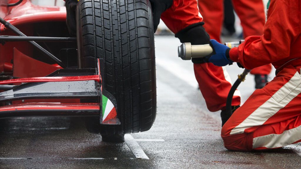 F1 Bandenwissel 1600x900