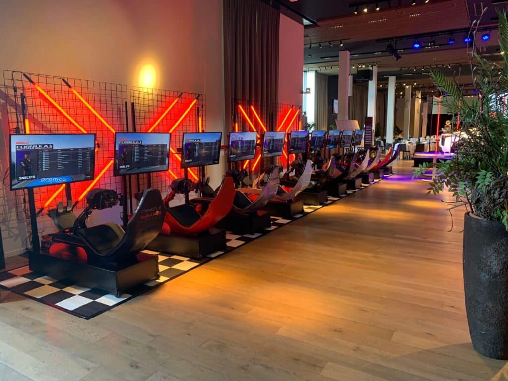F1 Simulators 10 op rij